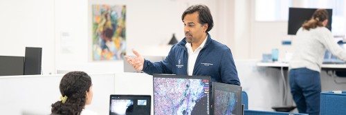 The Halvorsen Center for Computational Oncology (CCO) brings together fields of data science, artificial intelligence (AI) and algorithm development to accelerate cancer research at MSK.   